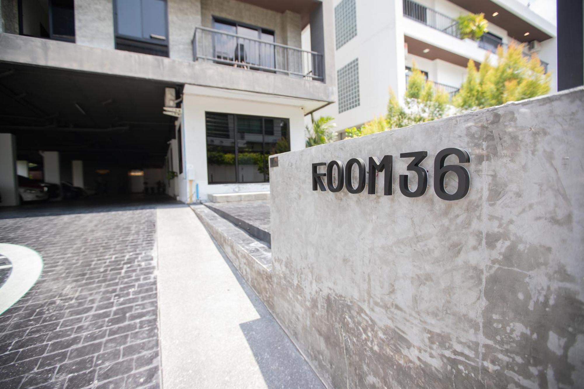 Room 36 Service Apartment Bangkok Bagian luar foto